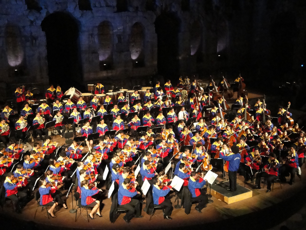  Le Simón Bolívar Youth Orchestra à Athènes en 2010