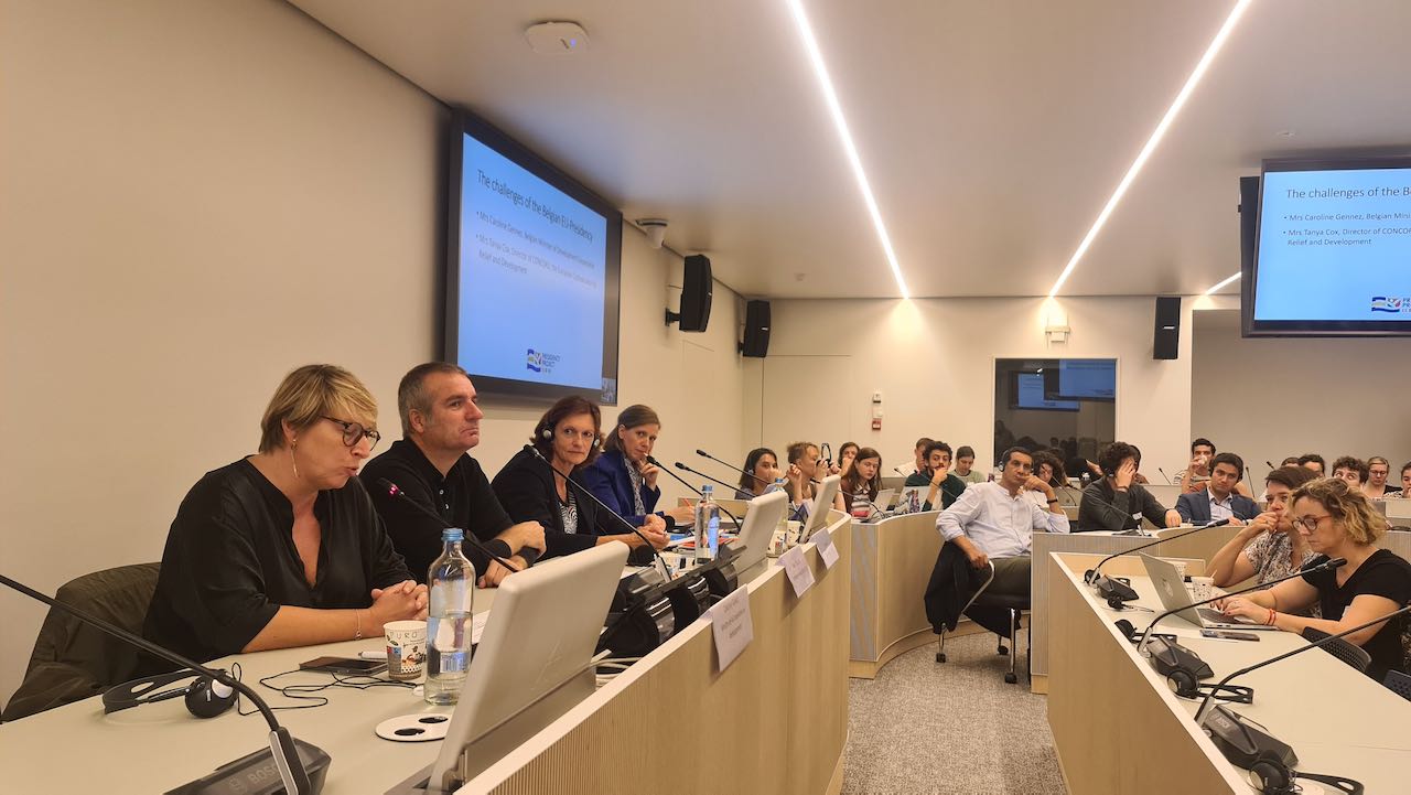 Séminaire « Les enjeux de la Présidence belge du Conseil de l'Union européenne »