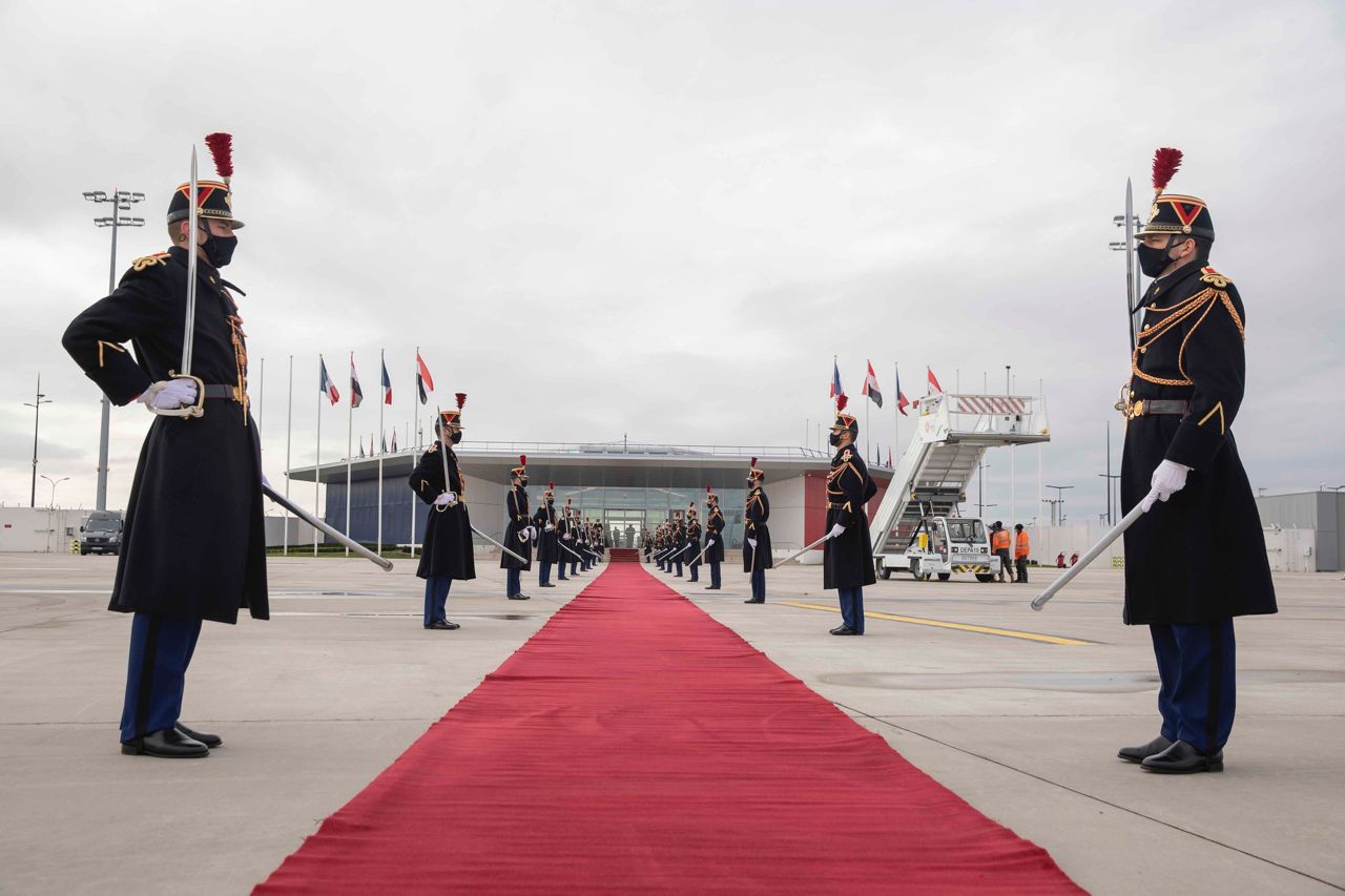Arrivée d'Abdel Fattah AL SISSI, Président de la République d'Égypte en France, décembre 2020