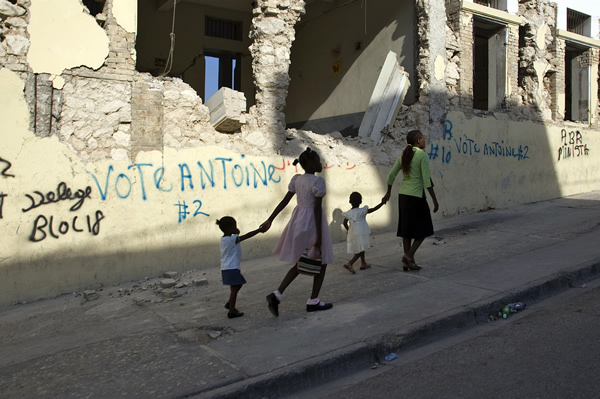 Bâtiments en ruine à Port-au-Prince